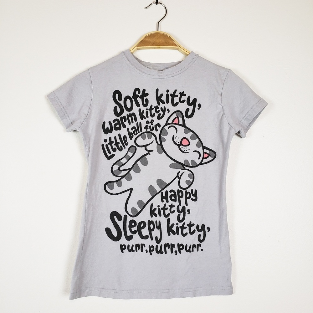 3/$20 •Big Bang Theory Soft Kitty Warm Kitty Shirt